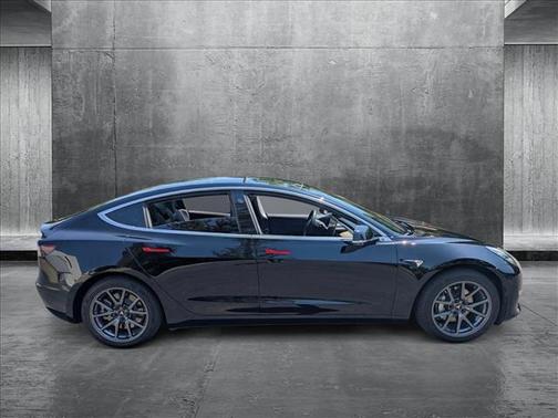 2019 Tesla Model 3 Mid Range
