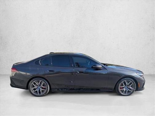 2025 BMW i5 eDrive40