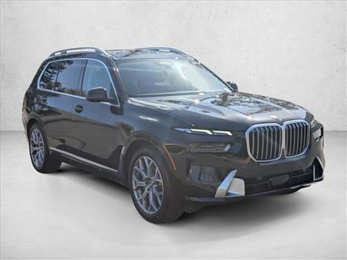 2025 BMW X7 xDrive40i