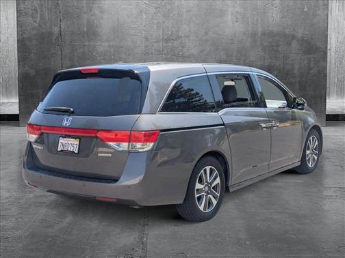 2015 Honda Odyssey Touring