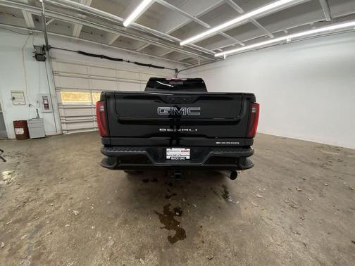 2025 GMC Sierra 2500 Denali Ultimate