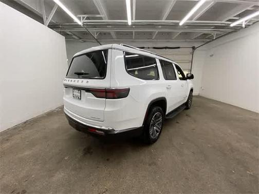 2022 Jeep Wagoneer Series III 4x4