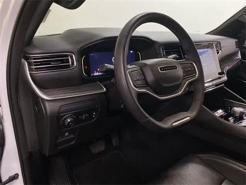 2022 Jeep Wagoneer Series III 4x4