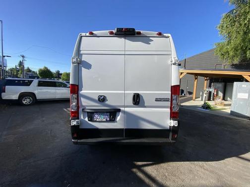 Bright White Clearcoat 2026 RAM ProMaster 2500 Tradesman