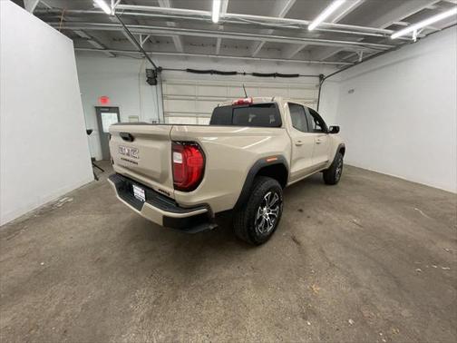 2024 GMC Canyon Base