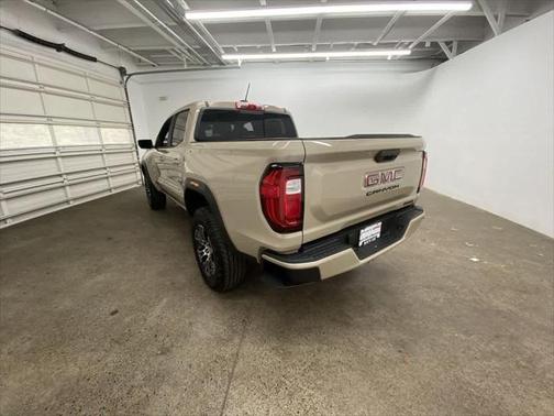 2024 GMC Canyon Base