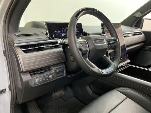 2024 GMC Sierra EV Denali Edition 1