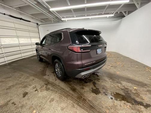 2025 GMC Acadia AWD Elevation