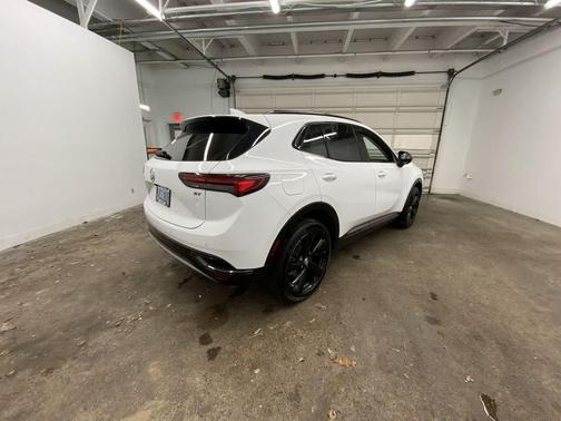 2022 Buick Envision AWD Essence