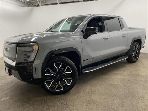 2024 GMC Sierra EV Denali Edition 1