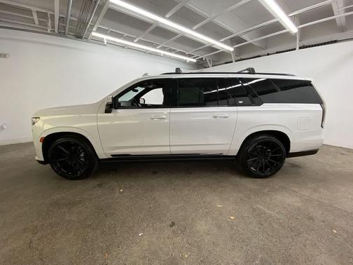 2021 Cadillac Escalade ESV Sport