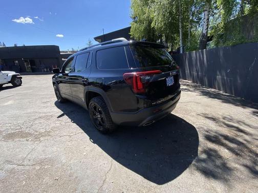 Ebony Twilight Metallic 2022 GMC Acadia AWD AT4
