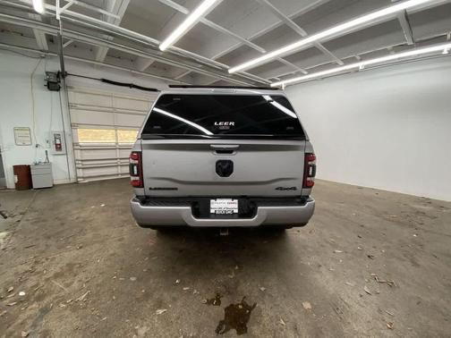 2020 RAM 3500 Laramie Crew Cab 4x4 6'4' Box