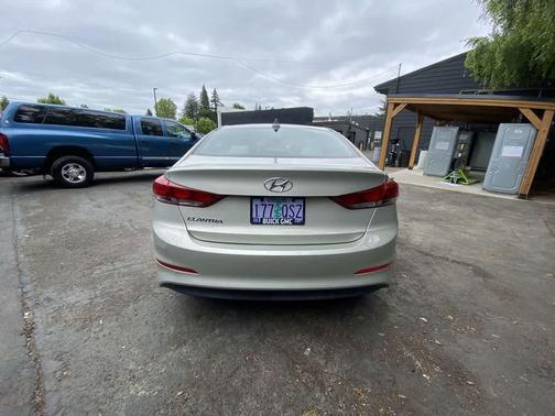 Mineral Beige 2018 Hyundai ELANTRA Value Edition