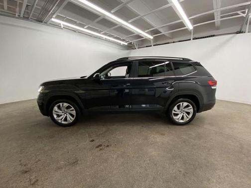 2021 Volkswagen Atlas 3.6L SE w/Technology