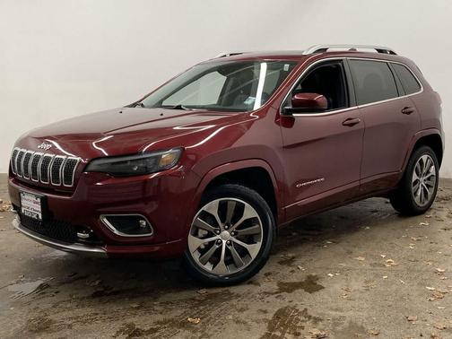 2019 Jeep Cherokee Overland