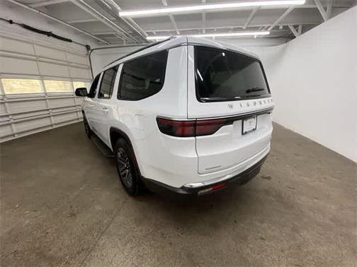 2022 Jeep Wagoneer Series III 4x4