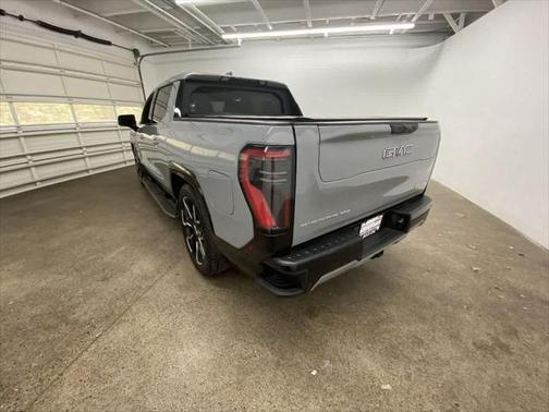 2024 GMC Sierra EV Denali Edition 1
