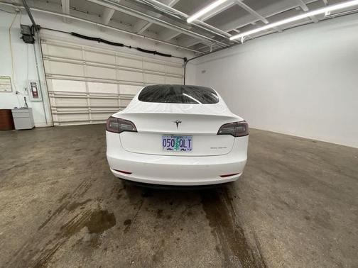 2018 Tesla Model 3 Standard
