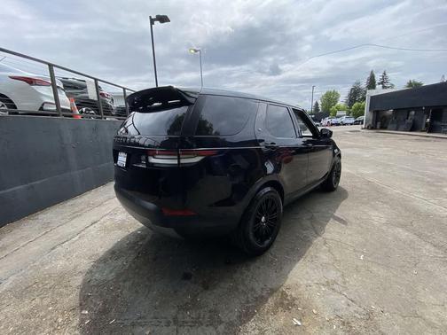 2019 Land Rover Discovery SE