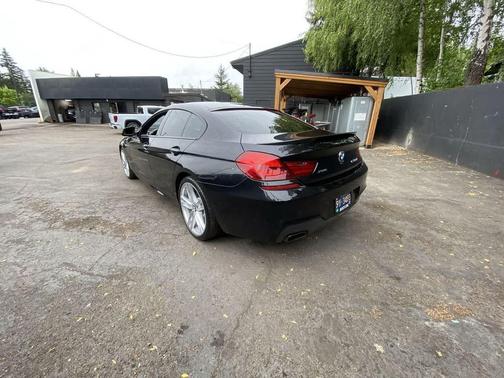Black Sapphire Metallic 2016 BMW 650 xDrive