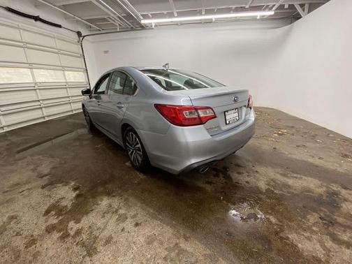 2018 Subaru Legacy Premium