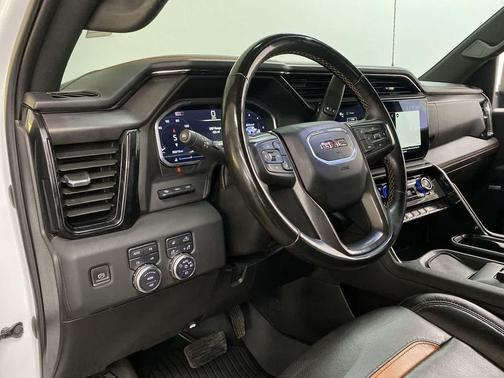 2024 GMC Sierra 3500 AT4