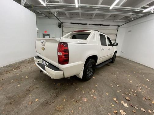 2012 Chevrolet Avalanche 1500 LTZ