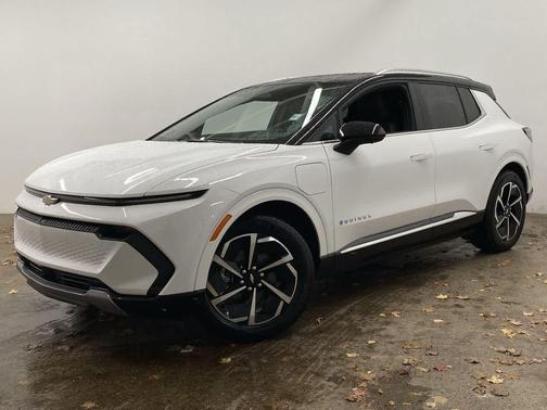 2025 Chevrolet Equinox EV LT