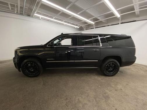 2019 GMC Yukon XL Denali