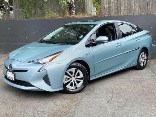 Sea Glass Pearl 2016 Toyota Prius Four