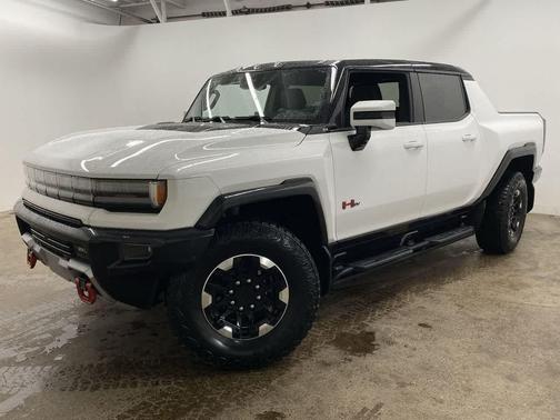 Interstellar White 2024 GMC HUMMER EV Pickup 2X