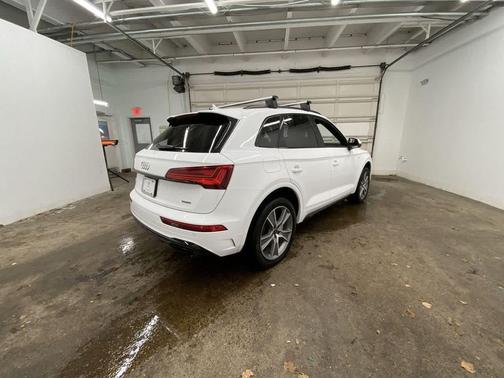 2025 Audi Q5 45 S line Premium