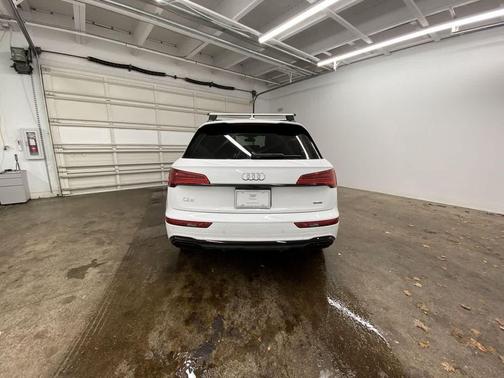 2025 Audi Q5 45 S line Premium