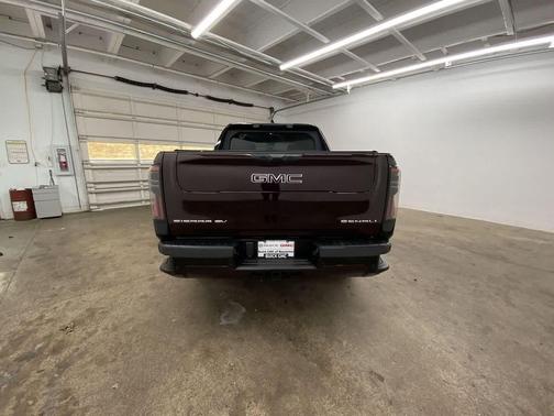 2025 GMC Sierra EV Extended Range Denali