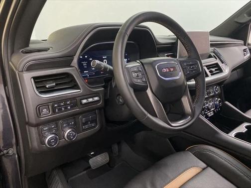2024 GMC Yukon 4WD AT4