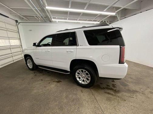 Summit White 2019 GMC Yukon SLT