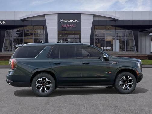 2026 GMC Yukon 4WD AT4
