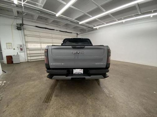 2024 GMC Sierra EV Denali Edition 1