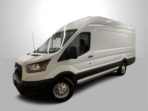 2022 Ford Transit-250 Base