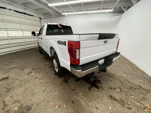 2022 Ford F-350 XLT