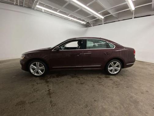 2014 Volkswagen Passat 2.0L TDI DSG SEL Premium