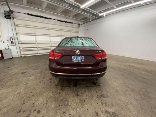 2014 Volkswagen Passat 2.0L TDI DSG SEL Premium