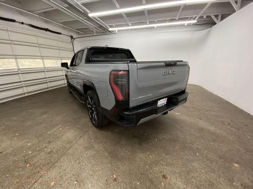 2024 GMC Sierra EV Denali Edition 1
