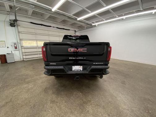 2024 GMC Sierra 3500 Denali