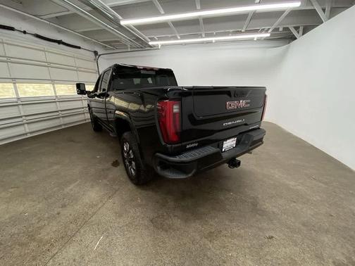 2024 GMC Sierra 3500 Denali