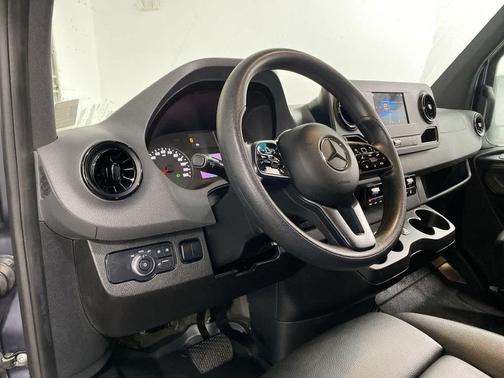 2020 Mercedes-Benz Sprinter 2500 Standard Roof