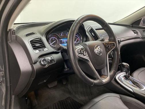 2016 Buick Regal Turbo Sport Touring
