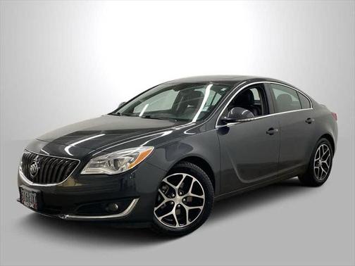 2016 Buick Regal Turbo Sport Touring