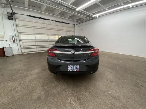 2016 Buick Regal Turbo Sport Touring